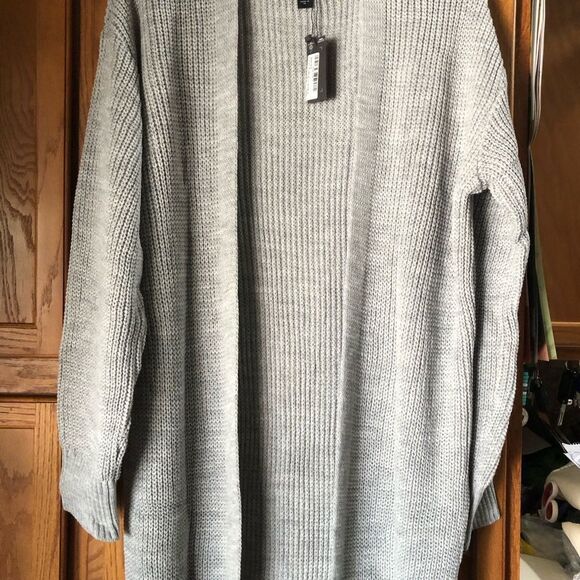 NWT PRETTY LITTLE THING Open Maxi Knitted Cardigan Duster Plus Size 18 - Picture 4 of 14